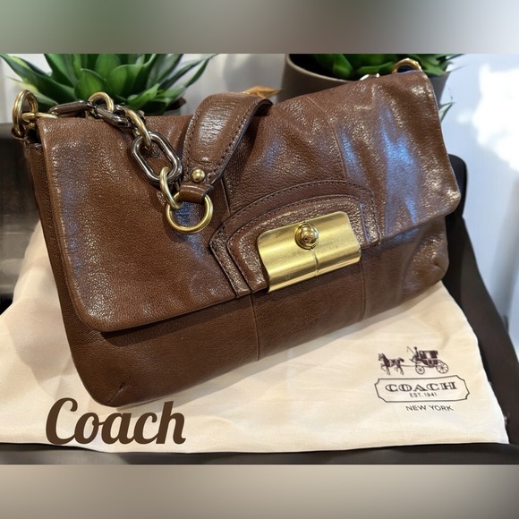 Coach Kristen Brown Leather Gold Tone Hardware Shoulder Bag Chain Strap NWT $448 - Picture 1 of 16